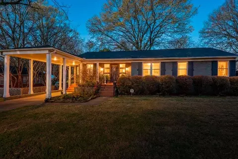 985 Wilbec Rd, Memphis, TN 38117