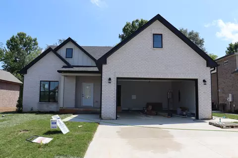 730 Southern Pine Trl, Clarksville, TN 37043