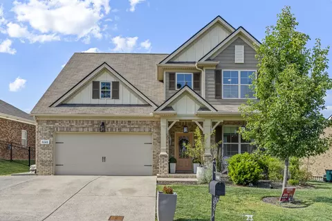 8048 Forest Hills Dr, Spring Hill, TN 37174
