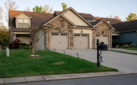 2340 Rivendell Ln, Chattanooga, TN 37421
