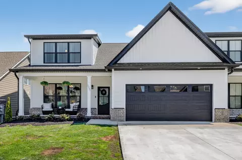 1097 Malinda Ln, Greenbrier, TN 37073