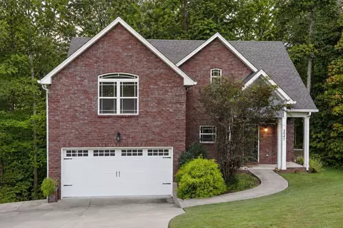 3047 Gracie Ann Dr, Greenbrier, TN 37073