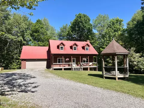 320 Reed Pl, Monterey, TN 38574