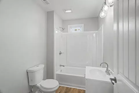 Bath - 219 Cherry St, Guthrie, KY 42234 photo 1 of 2