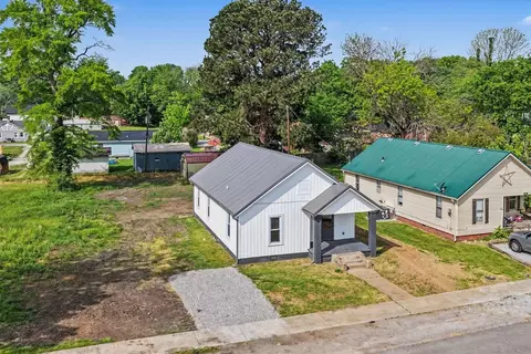 Other - 219 Cherry St, Guthrie, KY 42234 photo 1 of 2
