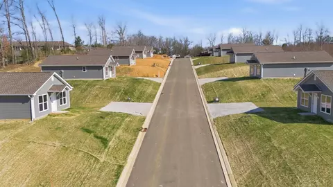 View/Area - 118 Hill Pl, Dickson, TN 37055 photo 1 of 4