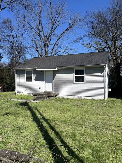 5818 Couch Dr, Nashville, TN 37209
