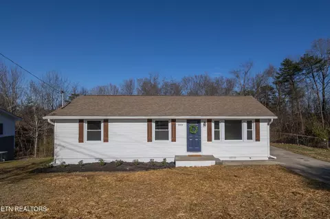 3304 Barbury Ln, Knoxville, TN 37931