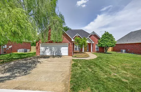 2626 Westhaven Dr, Murfreesboro, TN 37128