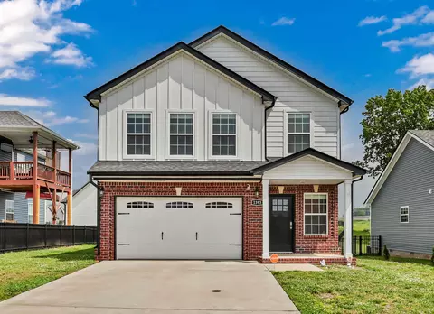 1393 Citadel Dr, Clarksville, TN 37042