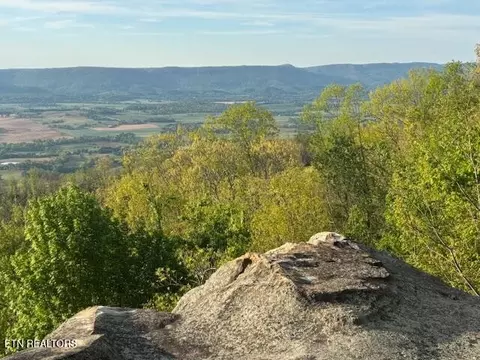 0 Gray Rock Vw, Pikeville, TN 37367