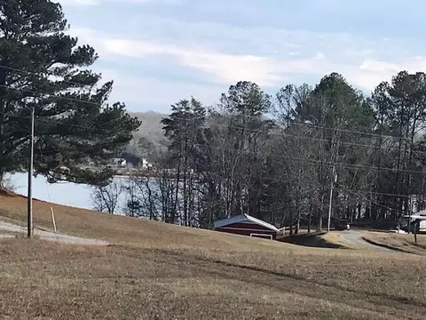 16515 N Star Cir, Bakewell, TN 37373