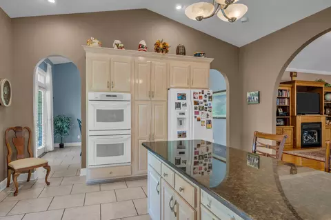 Entry Way - 5129 Highway 70 E, White Bluff, TN 37187 photo 4 of 5