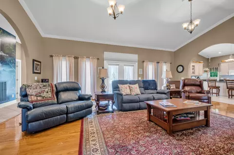 Living - 5129 Highway 70 E, White Bluff, TN 37187 photo 3 of 3