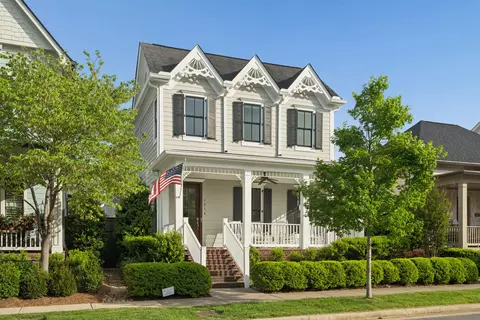 1214 Porter St NW, Franklin, TN 37064