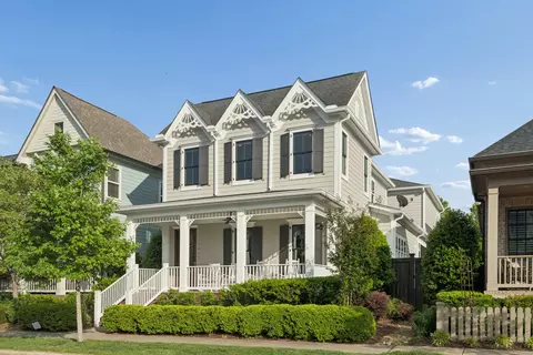 1214 Porter St NW, Franklin, TN 37064