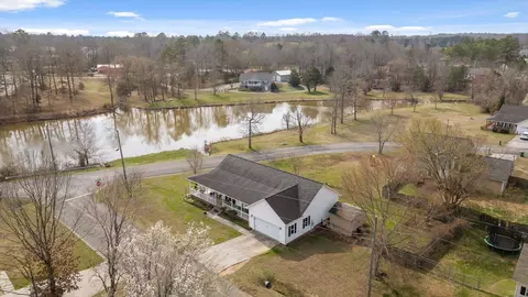 621 S 5th Ave, Chatsworth, GA 30705