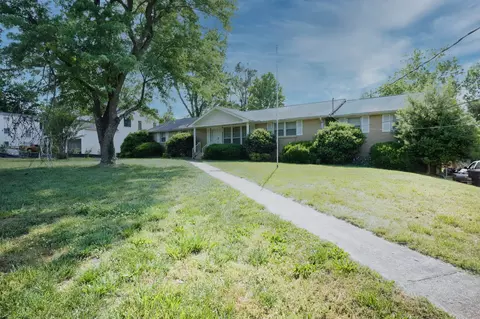 5109 Ashley Dr, Nashville, TN 37211