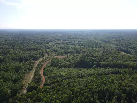 303 Hurricane Crk, Stewart, TN 37175