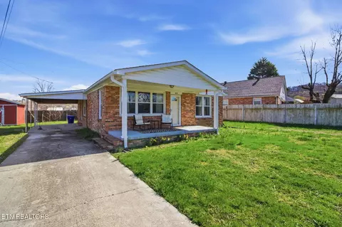 335 S Fowler St, Clinton, TN 37716