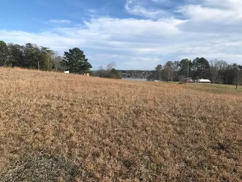 2367 Daugherty Ferry Rd, Bakewell, TN 37373