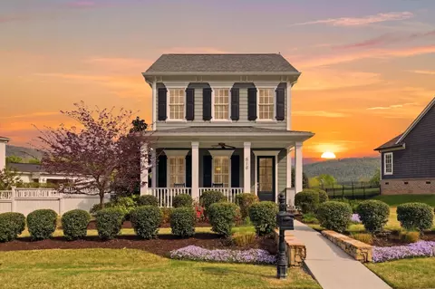 518 Alston Dr, Chattanooga, TN 37419