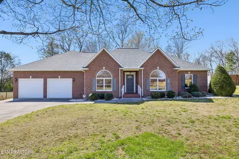 611 Calvin St, Kingston, TN 37763