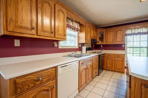 Kitchen - 256 Ramah Rd, Loretto, TN 38469 photo 3 of 5