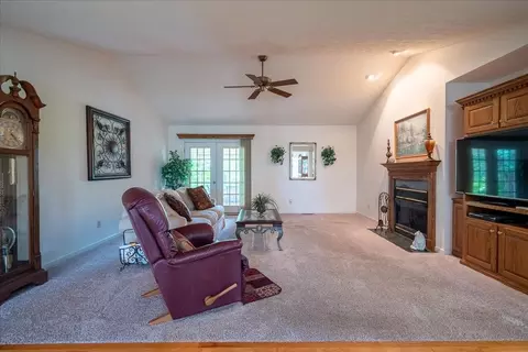 Living - 256 Ramah Rd, Loretto, TN 38469 photo 1 of 2