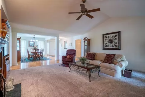 Living - 256 Ramah Rd, Loretto, TN 38469 photo 2 of 2