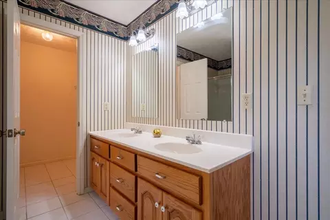 Bath - 256 Ramah Rd, Loretto, TN 38469 photo 3 of 5