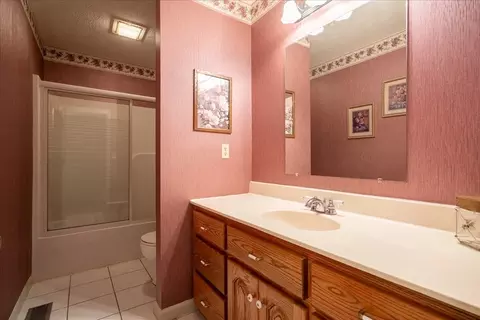 Bath - 256 Ramah Rd, Loretto, TN 38469 photo 1 of 5