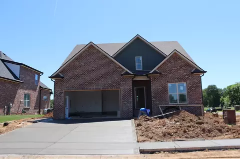 201 Harvest Moon Dr, Clarksville, TN 37043