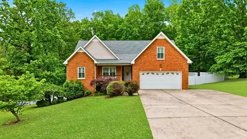 206 Eastwood Dr #A, Dickson, TN 37055