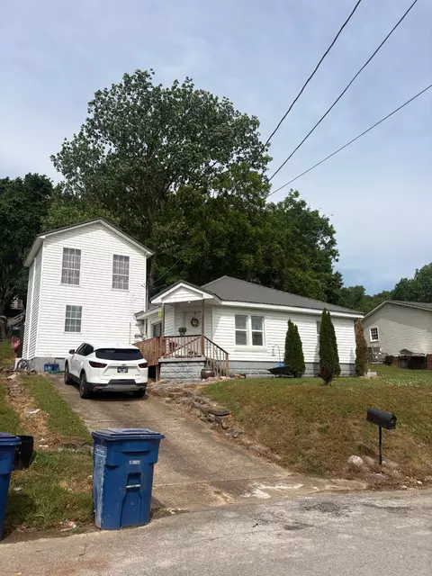 203 Edgewood Ave, Mount Pleasant, TN 38474