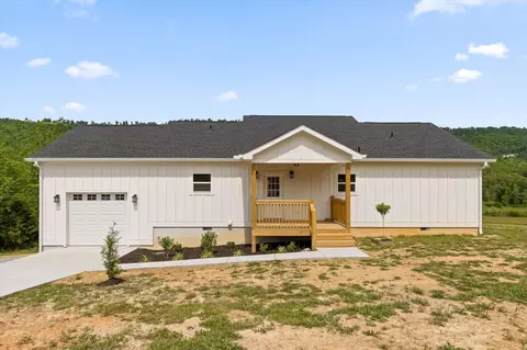 133 N Knobby Rd, Trenton, GA 30752