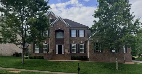 1412 Leeds Dr E, Franklin, TN 37067
