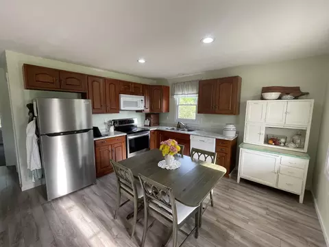 Kitchen - 105 General Ave, Centerville, TN 37033 photo 1 of 1