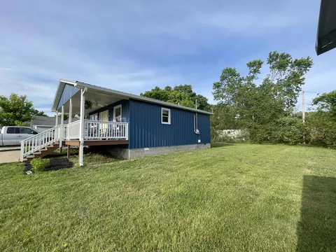 Exterior - 105 General Ave, Centerville, TN 37033 photo 8 of 8
