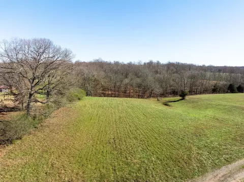 1087 Cowan Rd, Dickson, TN 37055