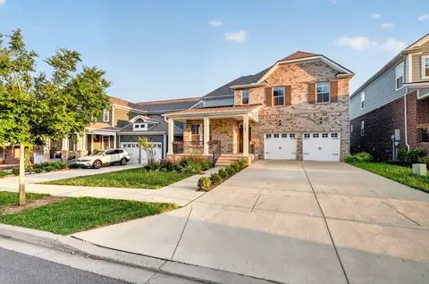 1100 Pebble Run Rd, Hendersonville, TN 37075
