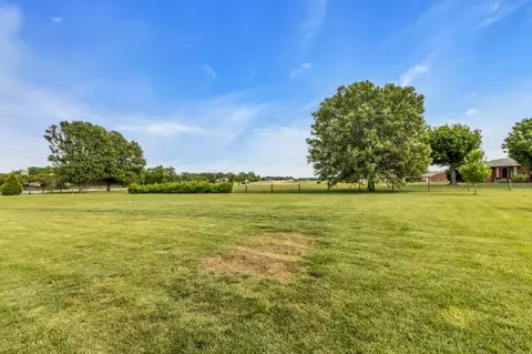 Exterior - 776 Farmer Rd, Eagleville, TN 37060 photo 11 of 12