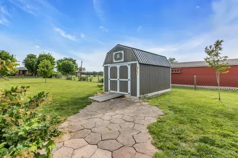 Exterior - 776 Farmer Rd, Eagleville, TN 37060 photo 5 of 12
