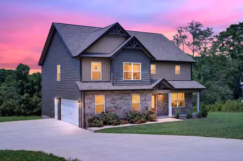 965 Palmyra Rd, Clarksville, TN 37040