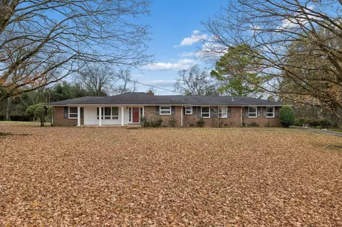 2032 Eversong Ln, Hermitage, TN 37076