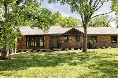 4706 Lovewood Dr, Nashville, TN 37216