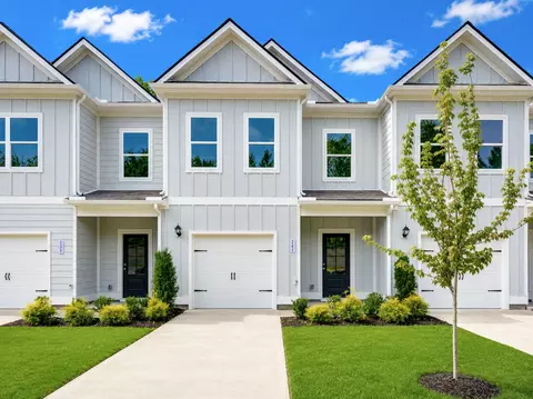 141 Ironhorse Way, Dickson, TN 37055
