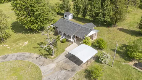 1134 Billy Nance Hwy, Waynesboro, TN 38485