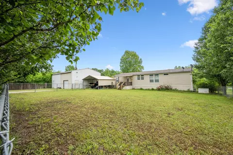 3122 Rock Milam Rd, Lexington, TN 38351