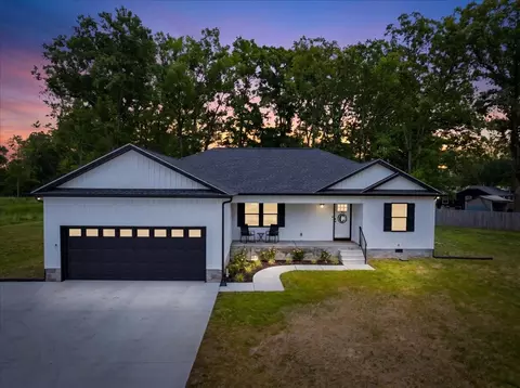 116 Carter Blake Rd, Tullahoma, TN 37388